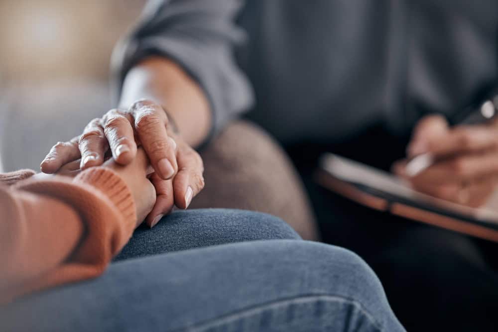 Therapist offering emotional support during rehab near Ocean County NJ counseling session
